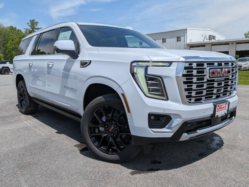 New 2026 GMC Yukon XL Denali w/ Denali Reserve Package AWD/4WD image 1