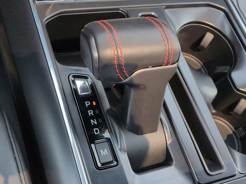 Used 2025 Ford F150 Raptor AWD/4WD image 17