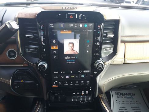 Used 2024 RAM 2500 Limited image 22