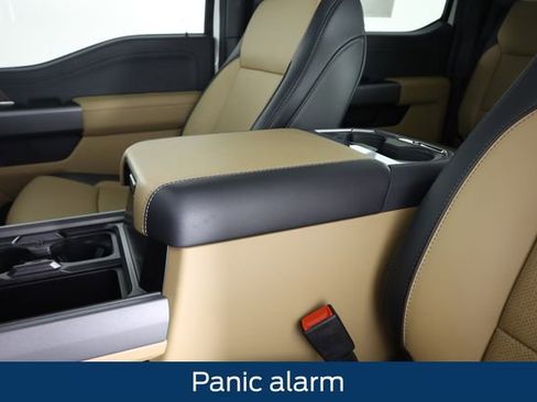 New 2026 Ford F350 Lariat w/ Black Appearance Package image 59