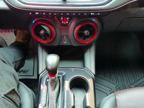 Used 2022 Chevrolet Blazer RS image 34