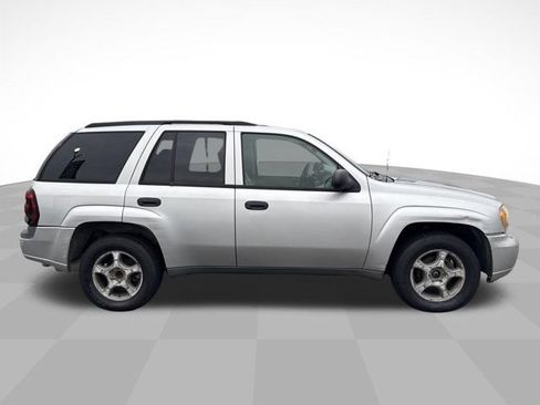 Used 2008 Chevrolet TrailBlazer 4WD w/ Off-Road Package image 4
