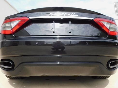 Used 2014 Maserati GranTurismo Coupe RWD image 20