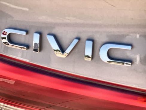 Used 2024 Honda Civic Sport image 8