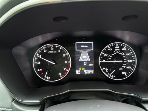 Used 2023 Subaru Outback Limited image 23