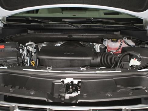 New 2026 GMC Yukon Denali w/ Advanced Technology Package AWD/4WD image 2