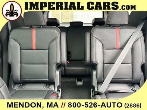 New 2026 Chevrolet Traverse RS w/ LPO, Floor Liner Package AWD/4WD image 33