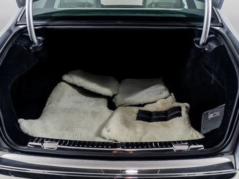 Used 2019 Rolls-Royce Phantom Sedan image 56