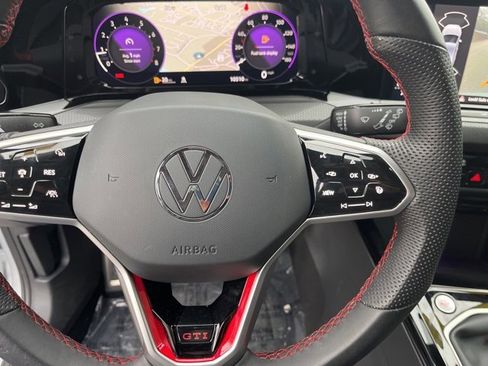 Used 2024 Volkswagen GTI SE image 19