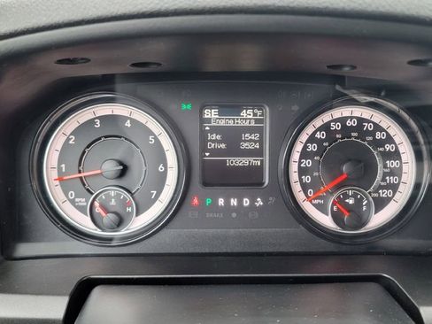 Used 2021 RAM 1500 Classic SLT AWD/4WD image 19