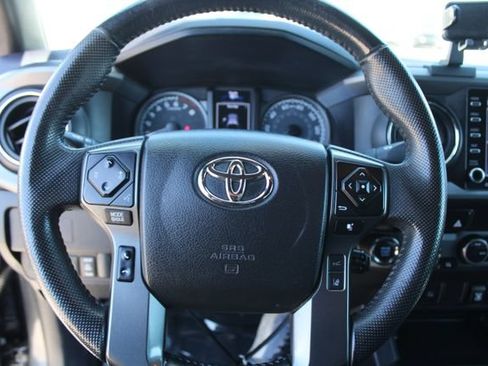 Used 2023 Toyota Tacoma TRD Off-Road AWD/4WD image 21