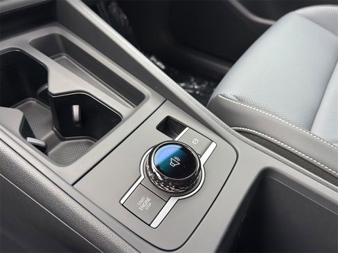 New 2026 Volkswagen Tiguan SE R-Line image 17