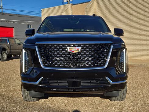 New 2026 Cadillac Escalade Luxury w/ Touring Package image 10