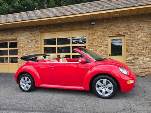 Used 2004 Volkswagen Beetle GLS FWD image 26