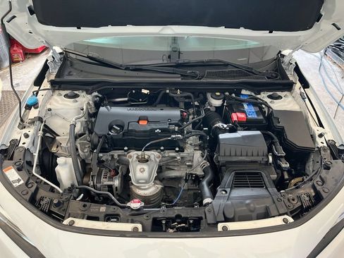 Used 2024 Honda Civic Sport image 27