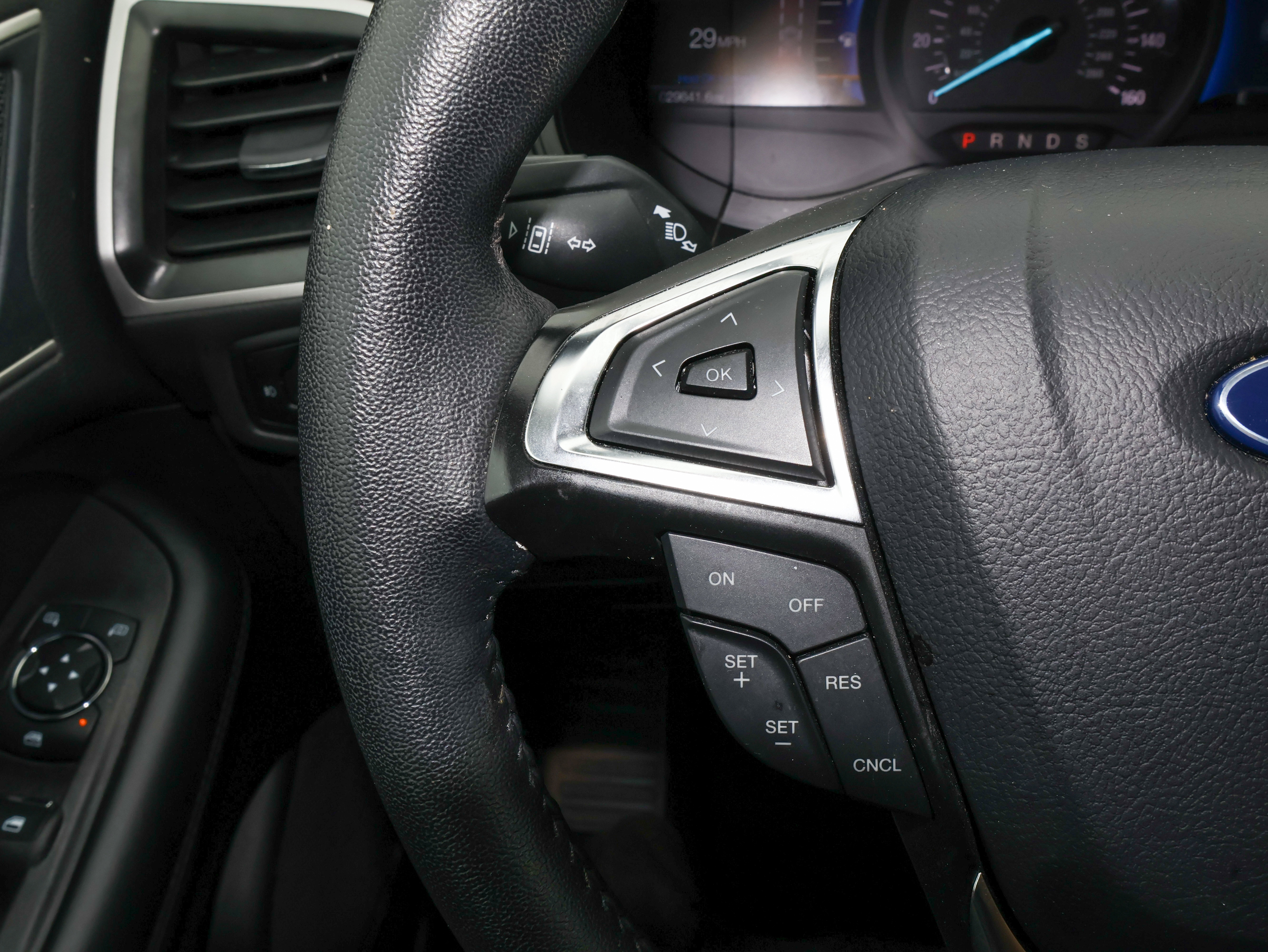 Used 2024 Ford Edge SEL w/ Convenience Package AWD/4WD image 24