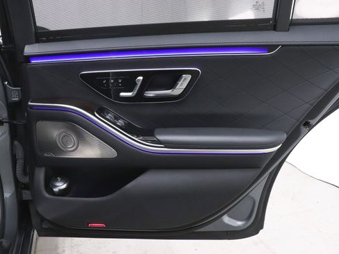 Used 2021 Mercedes-Benz S 580 4MATIC Sedan image 11