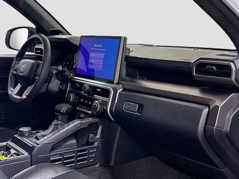 Used 2025 Toyota 4Runner TRD Off-Road Premium w/ Tow Technology Package image 28