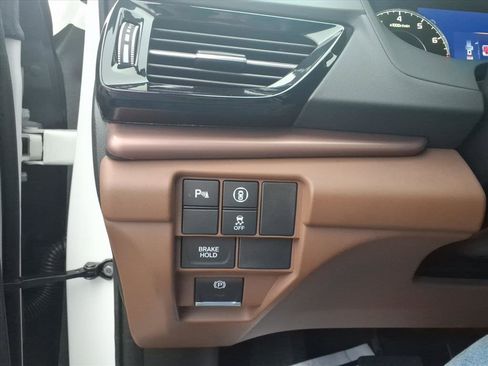 Used 2025 Acura RDX SH-AWD w/ Technology Package image 19