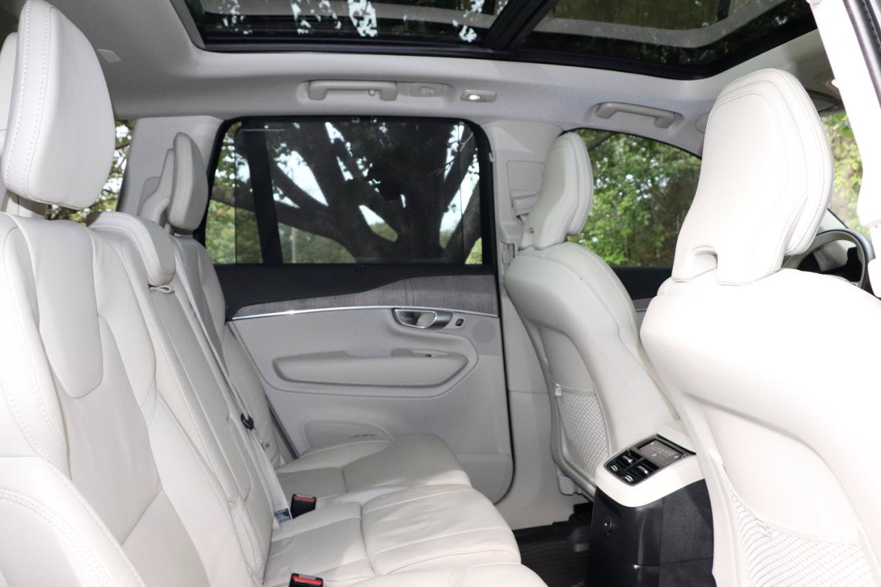 Used 2024 Volvo XC90 T8 Ultimate w/ Protection Package Premier AWD/4WD image 46