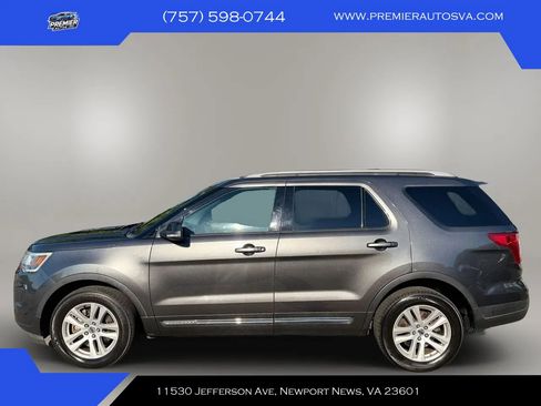 Used 2018 Ford Explorer XLT w/ Equipment Group 202A AWD/4WD image 5