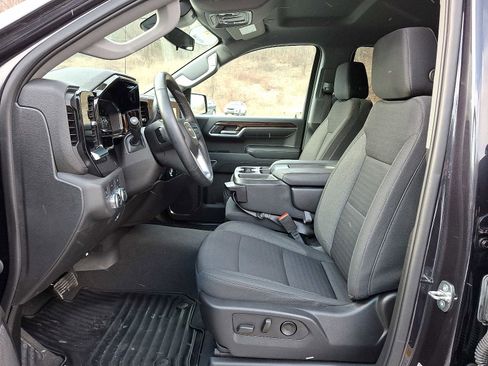Used 2023 GMC Sierra 1500 Elevation image 14