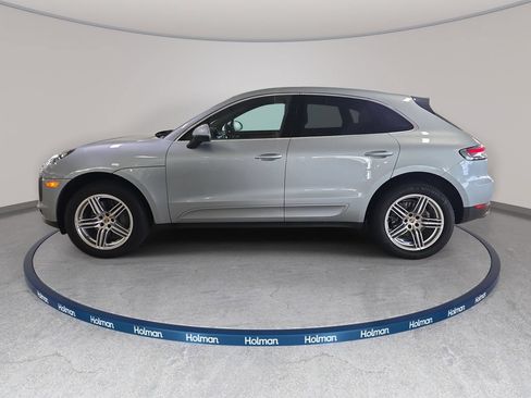 Used 2021 Porsche Macan S AWD/4WD image 11