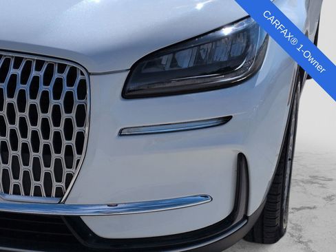 Used 2023 Lincoln Corsair AWD image 13