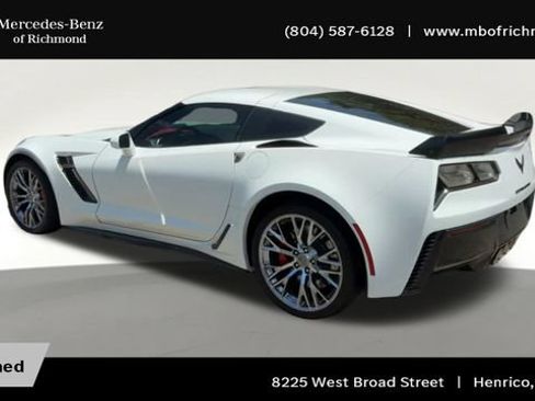 Used 2015 Chevrolet Corvette Z06 w/ 3LZ Preferred Equipment Group RWD image 8