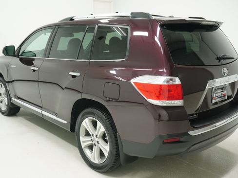Used 2013 Toyota Highlander Limited FWD image 6