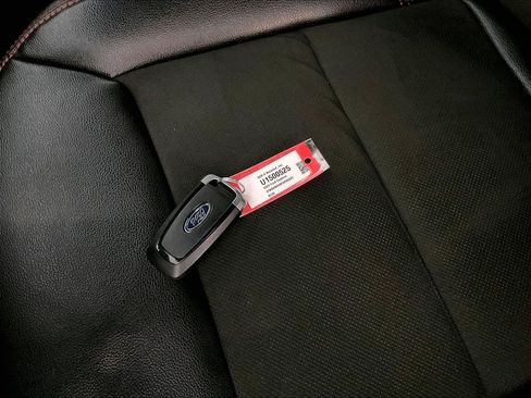 Used 2023 Ford Explorer ST-Line AWD/4WD image 29