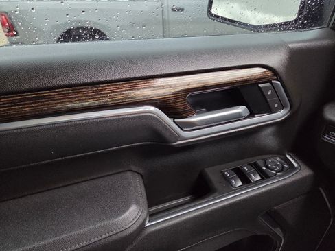 Used 2025 GMC Sierra 1500 Elevation AWD/4WD image 45