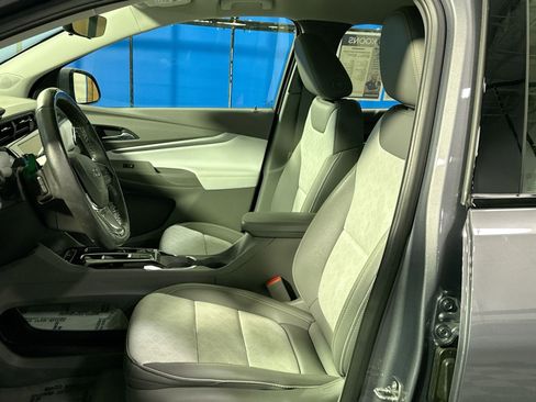 Used 2023 Chevrolet Bolt EUV Premier w/ Super Cruise Package image 13