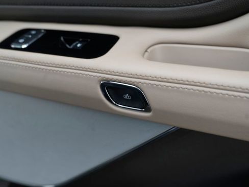 Used 2023 Lincoln Aviator Reserve w/ Equipment Group 201A image 42