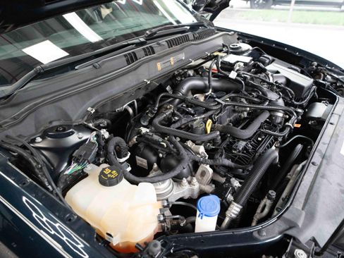 Used 2020 Ford Fusion SE FWD image 31