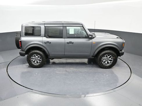 New 2025 Ford Bronco Badlands image 41