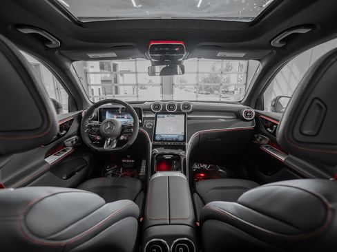 New 2025 Mercedes-Benz GLC 43 AMG 4MATIC image 27
