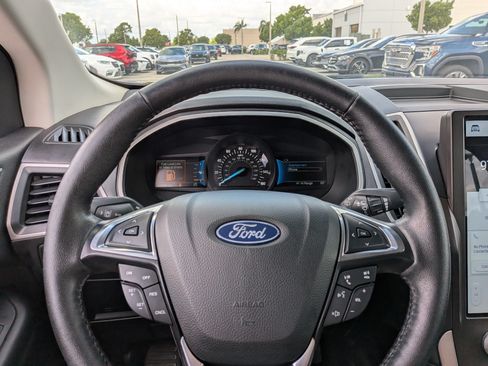 Used 2021 Ford Edge SEL AWD/4WD image 26