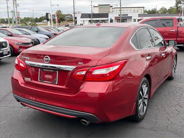 Used 2016 Nissan Altima 2.5 SL w/ 2.5 Technology w/LED Package FWD image 3