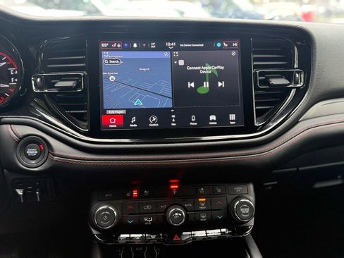 Used 2025 Dodge Durango GT image 33