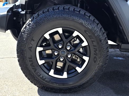 Used 2024 Jeep Wrangler Unlimited Rubicon 4xe image 9