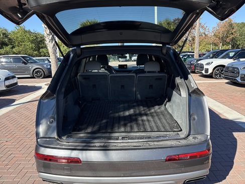 Used 2019 Audi Q7 3.0T Premium Plus w/ Premium Plus Package image 32