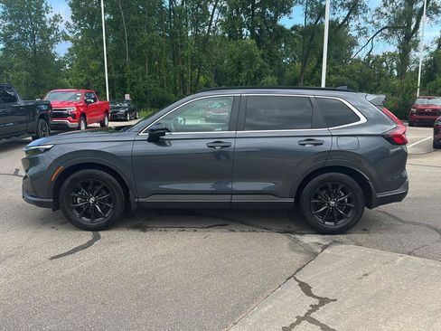 Used 2023 Honda CR-V Sport image 2