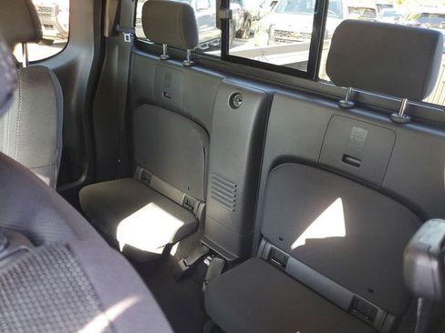 Certified 2024 Nissan Frontier SV w/ SV Convenience Package RWD image 8