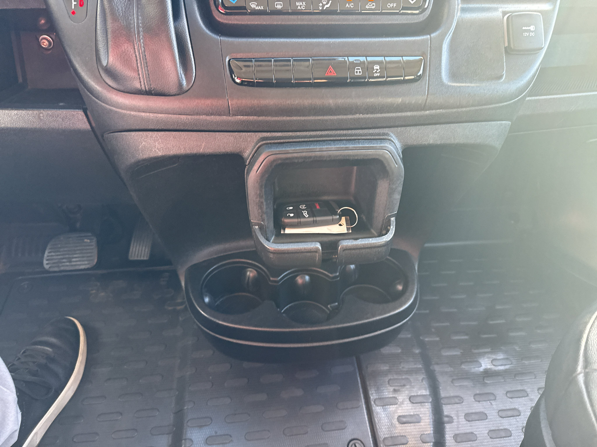 Used 2023 RAM ProMaster 2500 FWD image 17