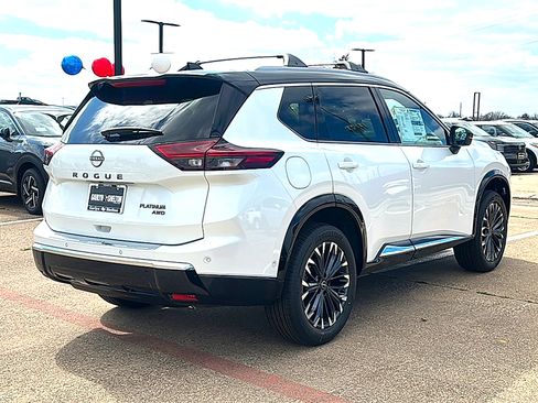 New 2026 Nissan Rogue Platinum w/ Platinum Premium Package image 8