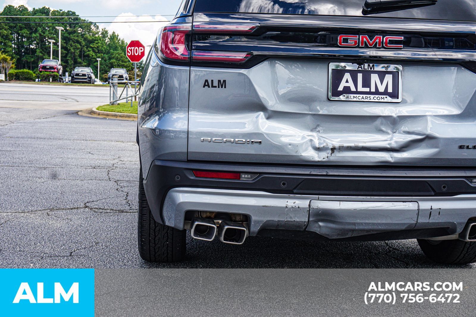 Used 2024 GMC Acadia Elevation w/ Luxury Package FWD image 16