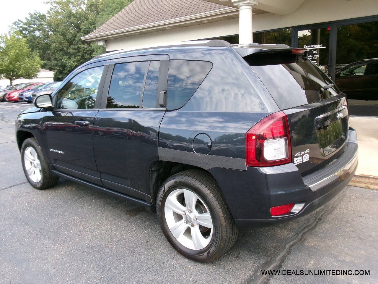 Used 2015 Jeep Compass High Altitude AWD/4WD image 4
