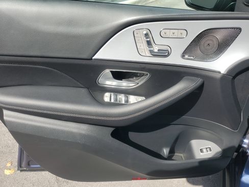 Used 2025 Mercedes-Benz GLE 350 4MATIC image 18