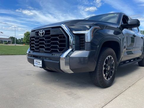 Used 2024 Toyota Tundra SR5 w/ TRD Off-Road Package AWD/4WD image 16